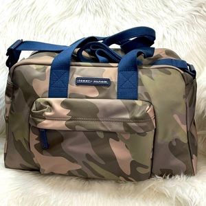 Crossbody Bag Tommy Hilfiger Camo Duffle Bag Tommy Hilfiger Camo